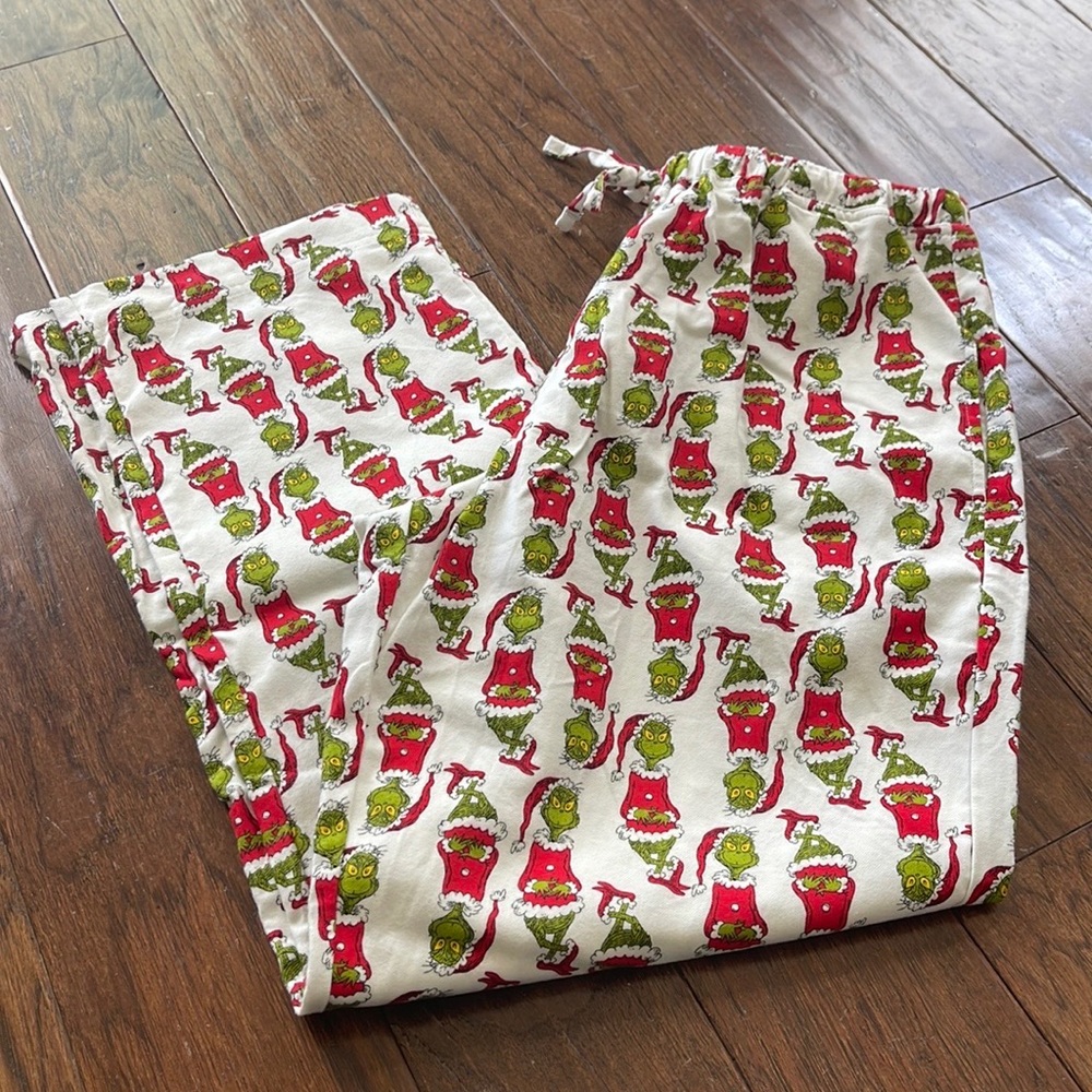 NWT Grinch PJ Pants